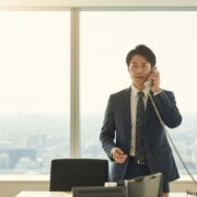 オフィスの電話