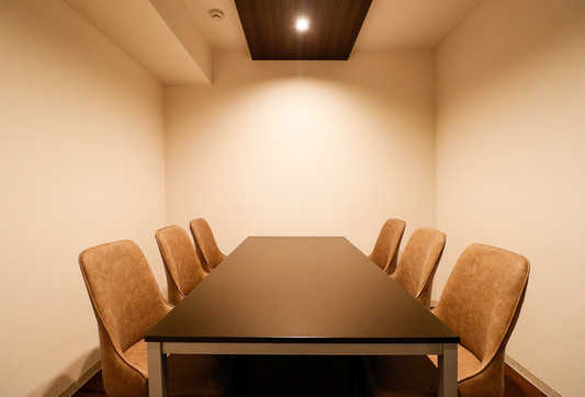 meetingroom.jpg